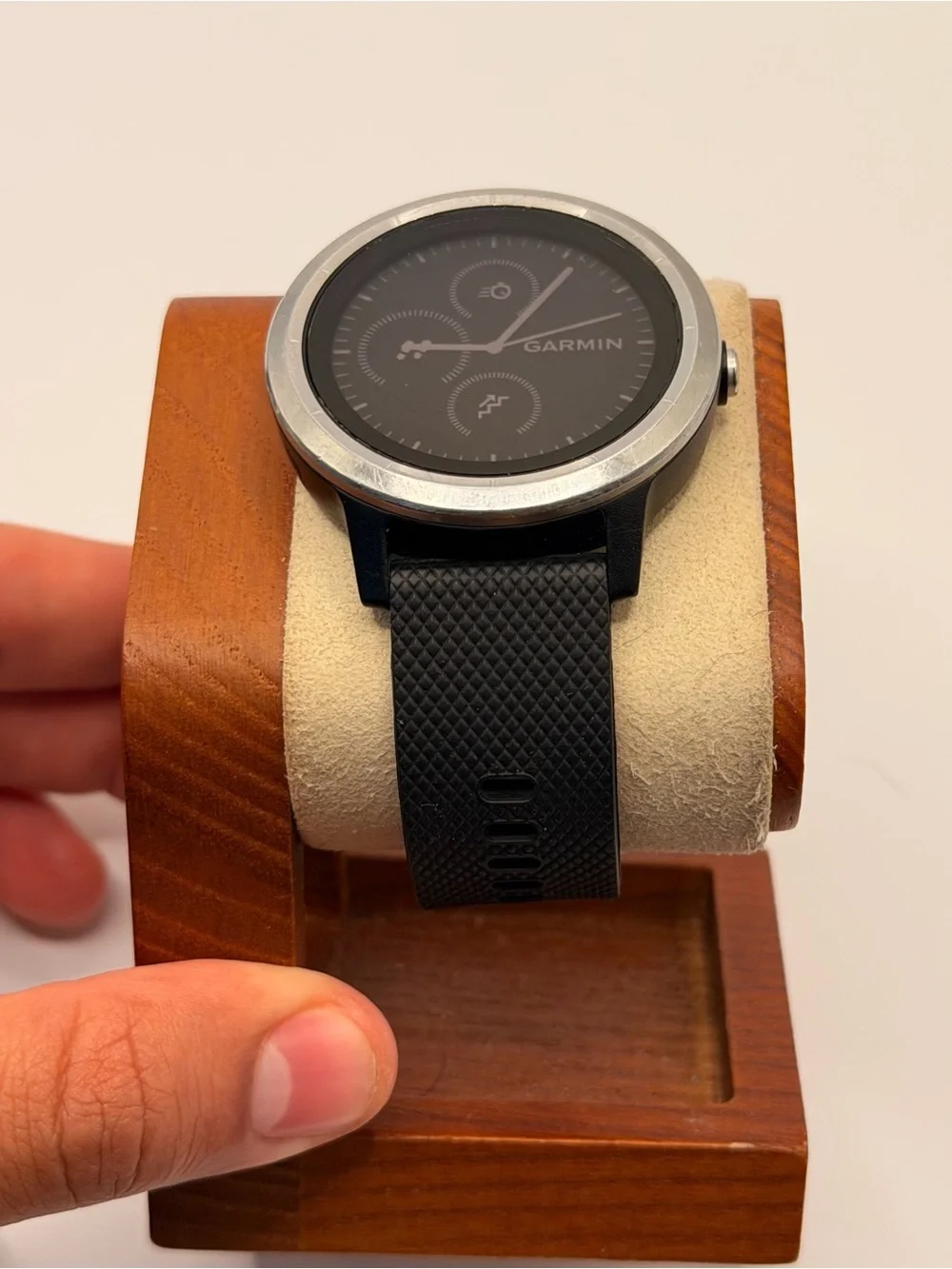 Garmin Vivoactive 3, Tested, Black And Stainless Steel, Charger Included